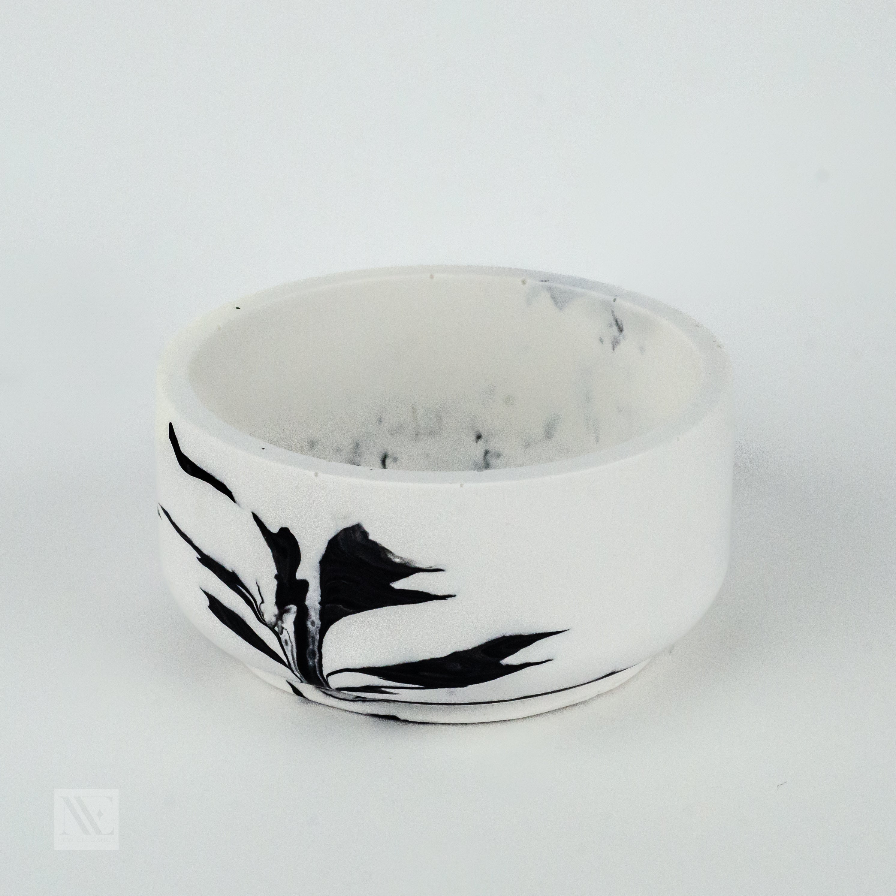 Small White Marbled Trinket Bowl - New Elegance
